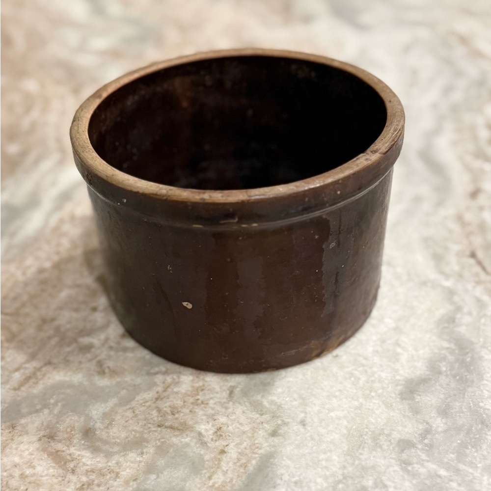 Antique Fort Dodge Stoneware 3 lb crock from around 1900